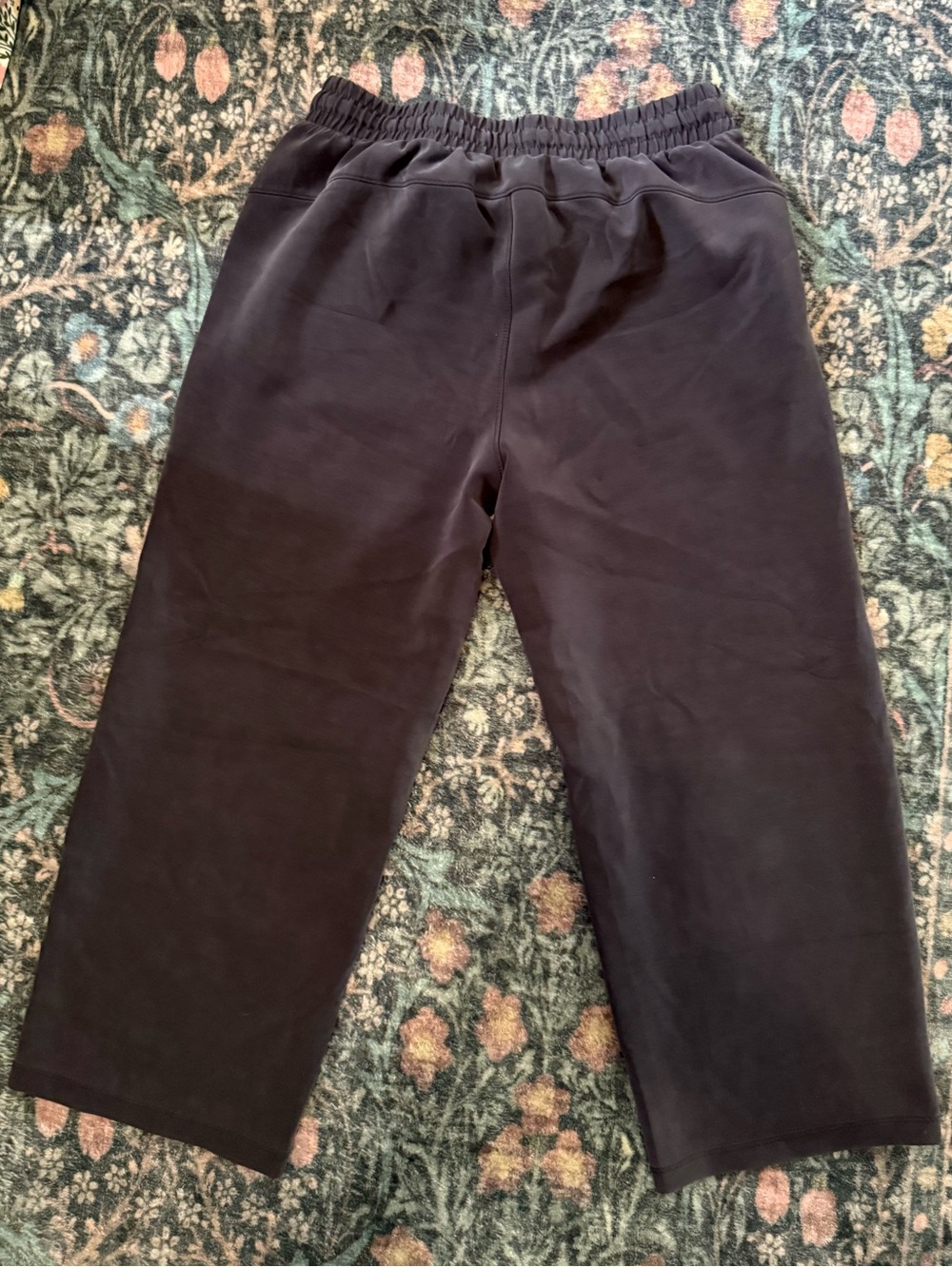 Member’s Mark Women’s Sandwash Crop Pant Medium - Picture 3 of 4